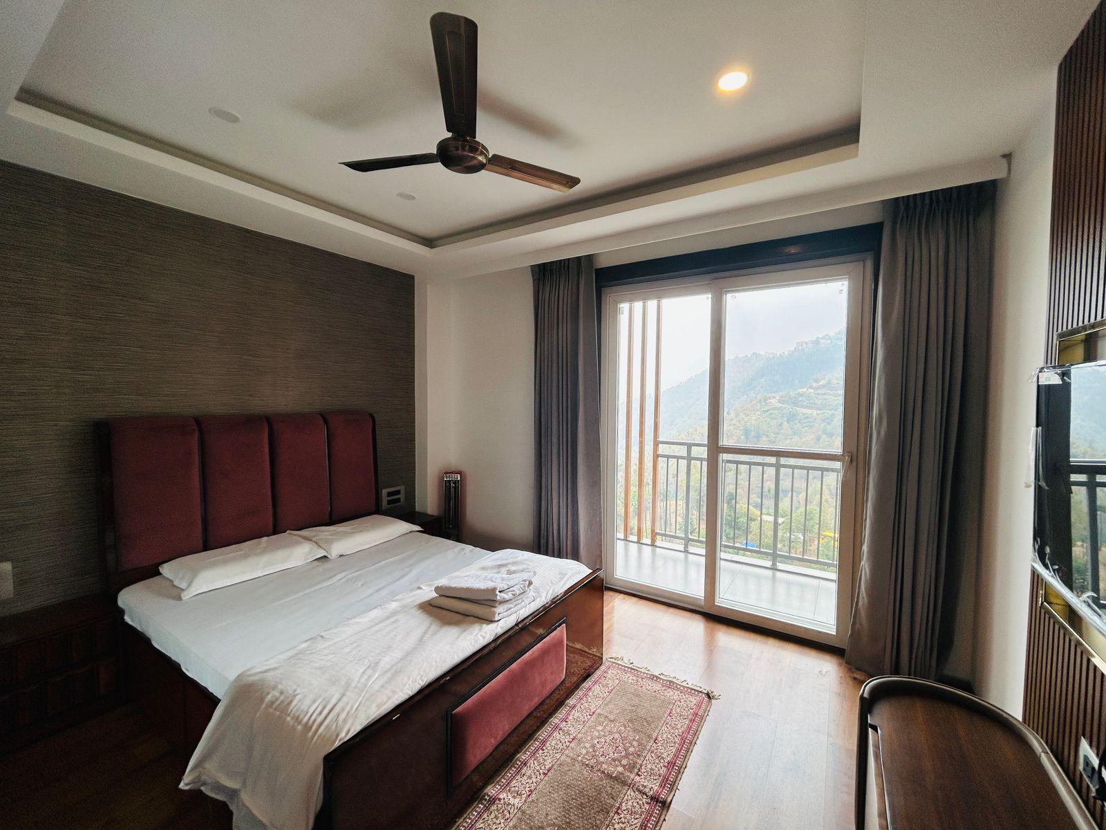 5 BHK Luxury Villa