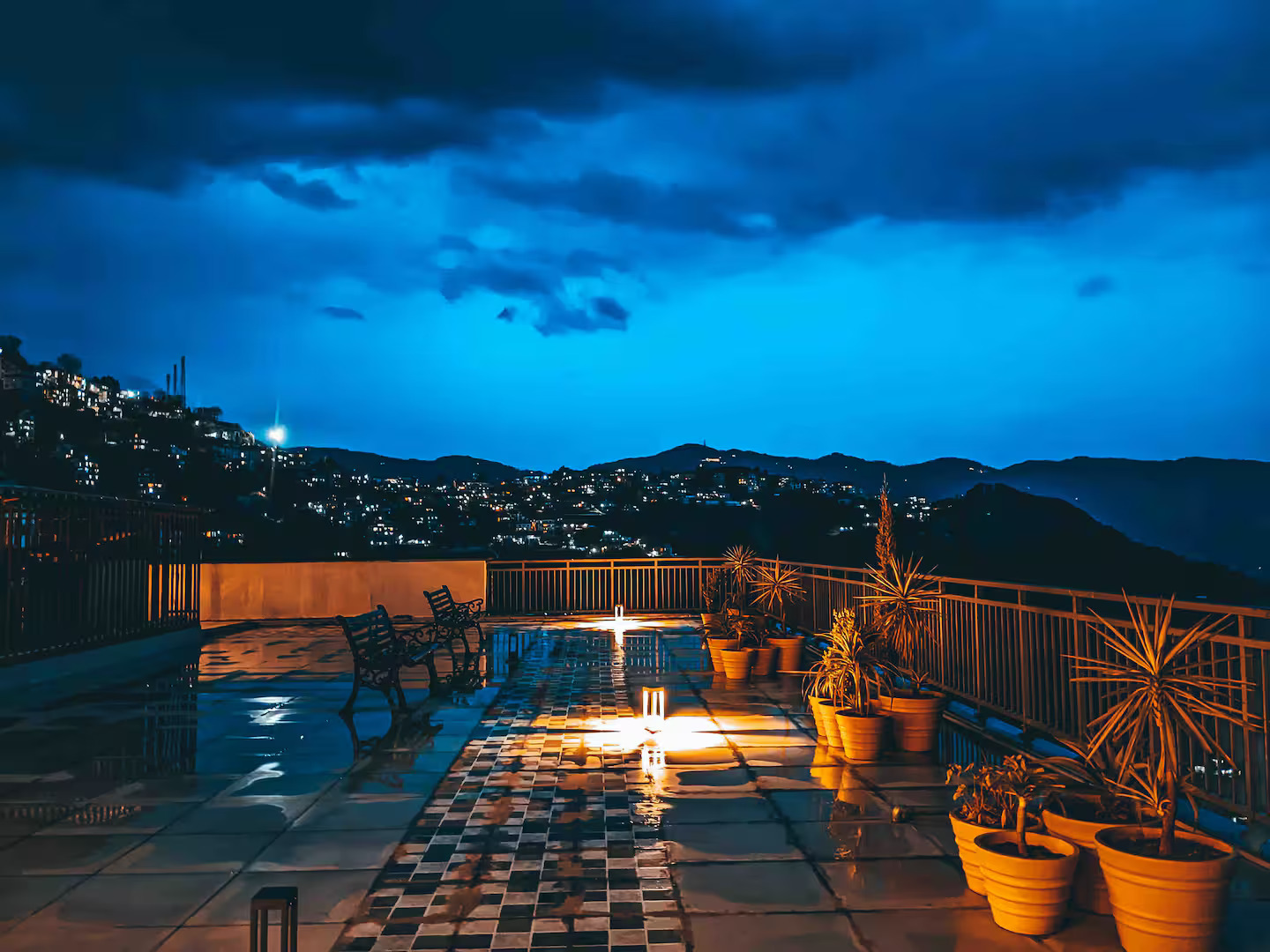 Night terrace view at CDS Luxury Homestay Shimla
