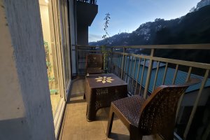 Balcony with Valley view